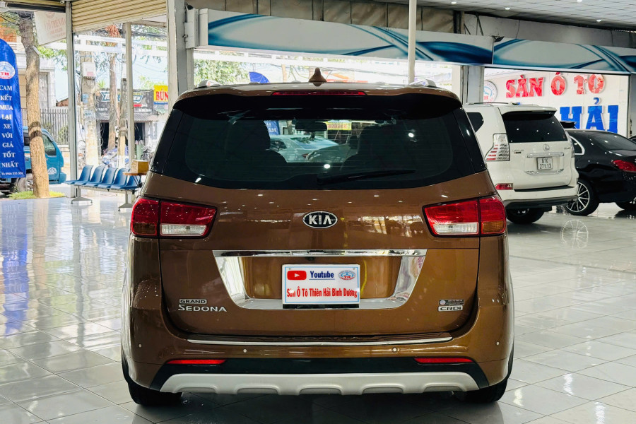 KIA SEDONA 2.2 DATH SX 2018 FULL DẦU