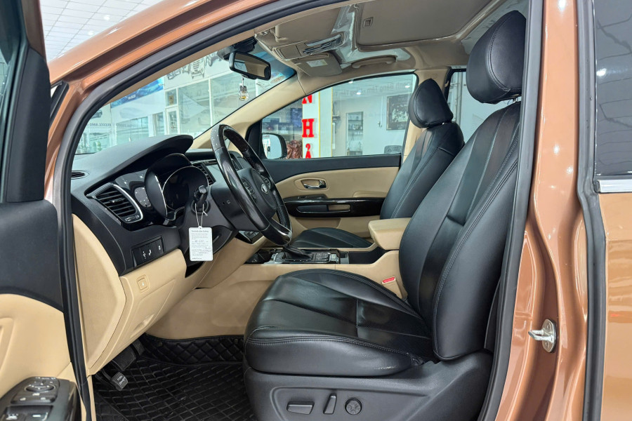 KIA SEDONA 2.2 DATH SX 2018 FULL DẦU