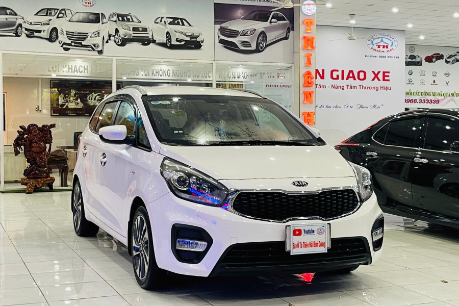 KIA RONDO 2020