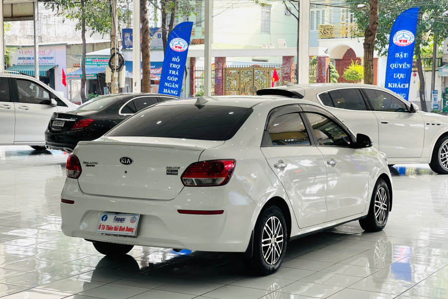 KIA SOLUTO 1.4 MT DELUXE SX 2021 