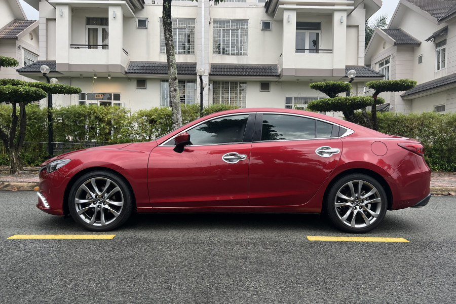 Mazda 6 2.0AT 2017 Bản Premium Full Options 