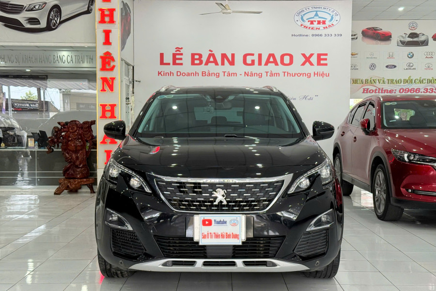 PEUGEOT 5008 1.6AL SX 2018