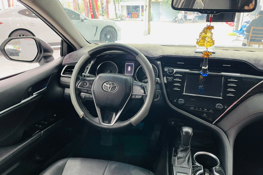 TOYOTA CAMRY 2.0G SX 2019