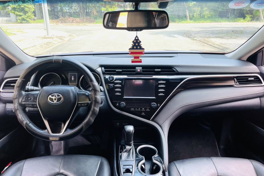 TOYOTA CAMRY 2.0G SX 2020  NHẬP KHẨU