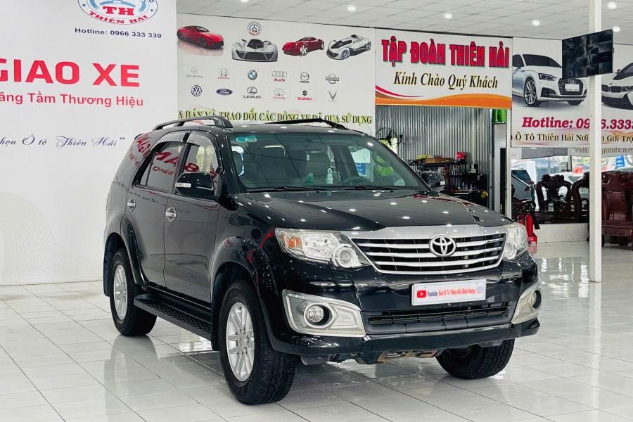 TOYOTA FORTUNER 2.7V 4X4 AT SX 2013 1 CHỦ TỪ MỚI.