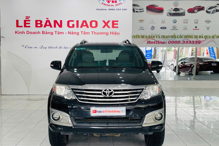 TOYOTA FORTUNER 2.7V 4X4 AT SX 2013 1 CHỦ TỪ MỚI.