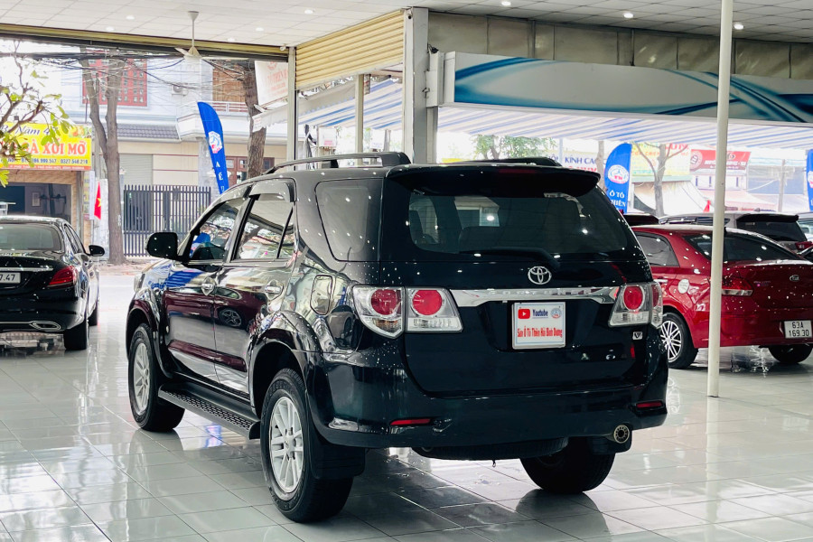 TOYOTA FORTUNER 2.7V 4X4 AT SX 2013 1 CHỦ TỪ MỚI.