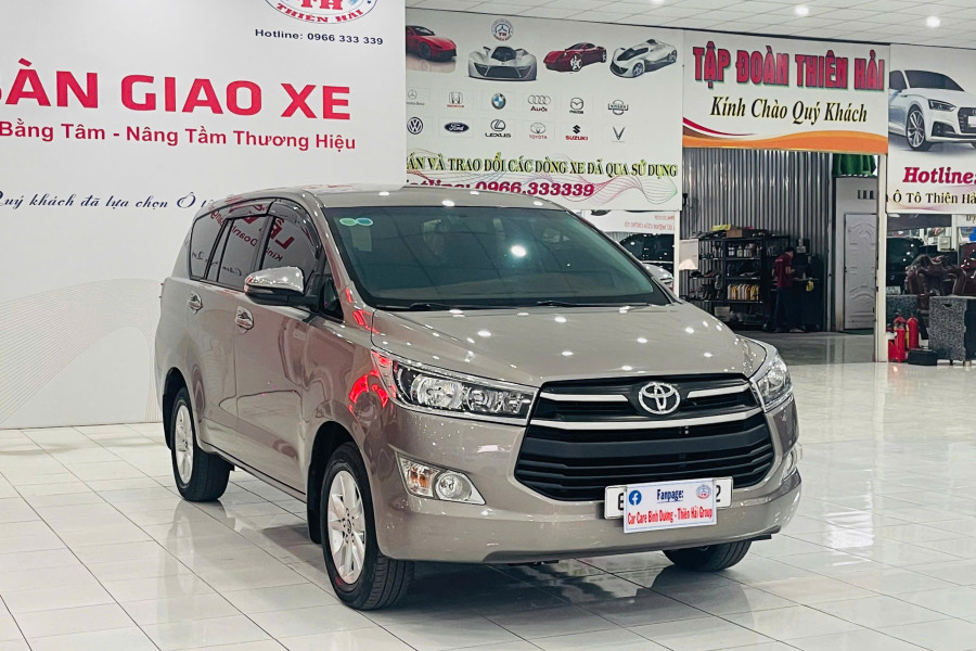 TOYOTA INNOVA 2.0E SX 2019 