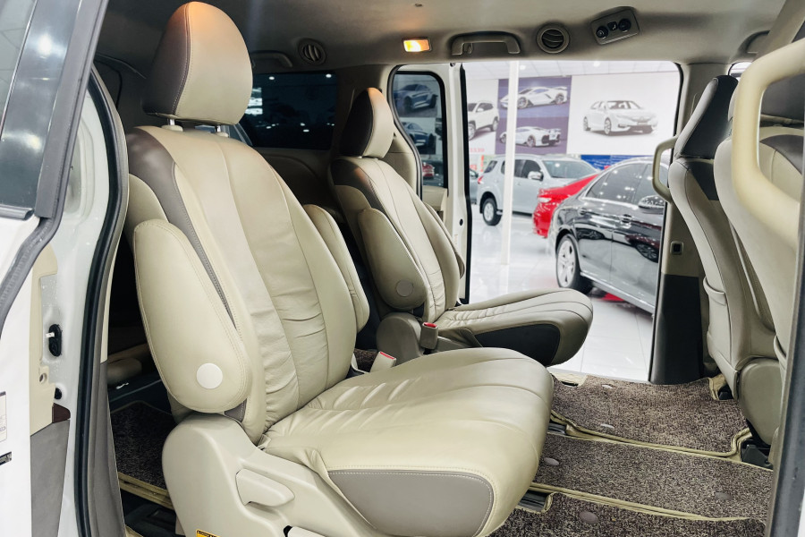 TOYOTA SIENNA 2.7L SẢN XUẤT 2010 NHẬP MỸ
