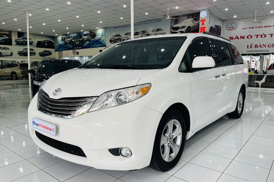TOYOTA SIENNA 2.7L SẢN XUẤT 2010 NHẬP MỸ