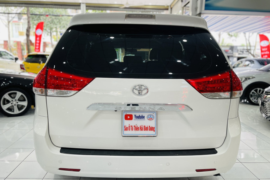 TOYOTA SIENNA 2.7L SẢN XUẤT 2010 NHẬP MỸ
