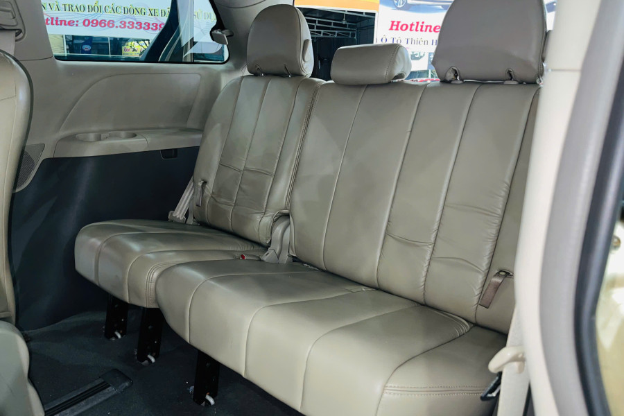  TOYOTA SIENNA 2.7L SX 2010 NHẬP MỸ