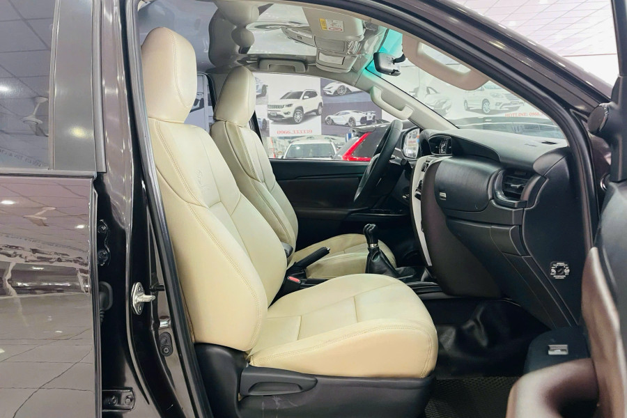 TOYOTA FORTUNER 2.4G MT SX 2017