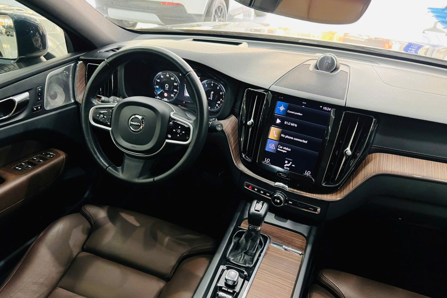 VOLVO XC-60 T6 AWD INSCRIPTION SX 2020